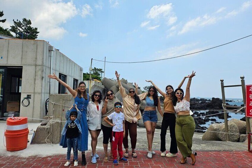 10 Hour Private Guided Taxi Tour in Jeju(High recommend)