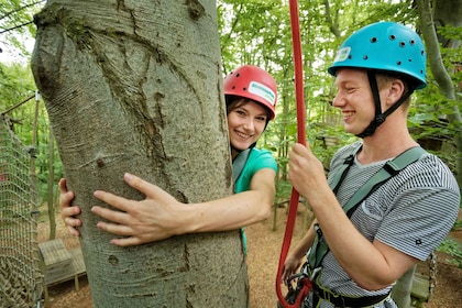 AbenteuerPark Potsdam: Avontuurlijk klimmen in de bomen