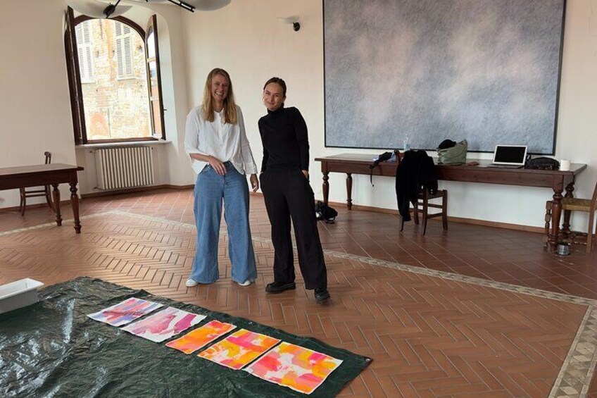 Course abstract painting in a Monastery