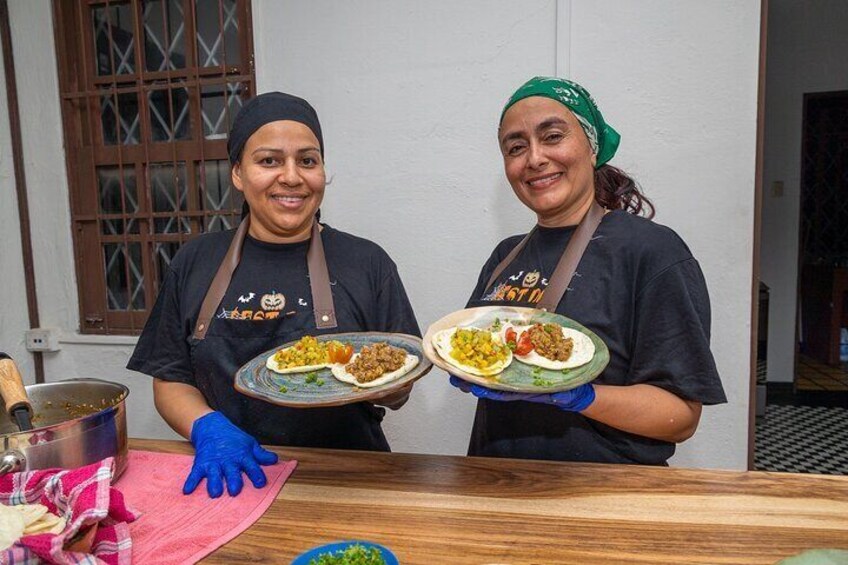 San Jose Cooking Classes and Markets Visit in Costa Rica