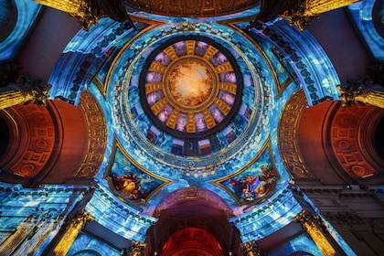 Paris: Entrébiljett till Aura Invalides Immersive Experience