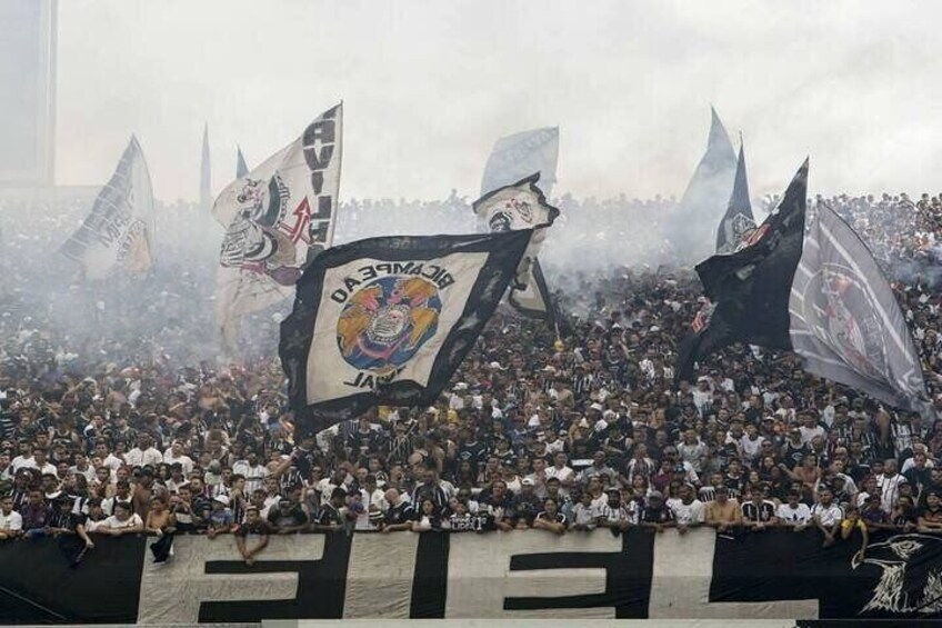 6-Hour Live Football Guided Experience at the São Paulo's Stadium