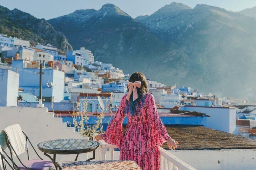 90 Minute Local Professional Private Photoshoot in Chefchaouen