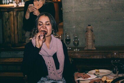 Guided, FUN Wine Tasting with Trivia Games, Napoli