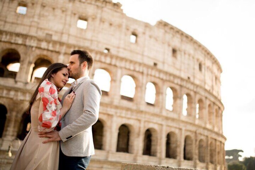 Rome: Private Photo Shoot at The Colosseum