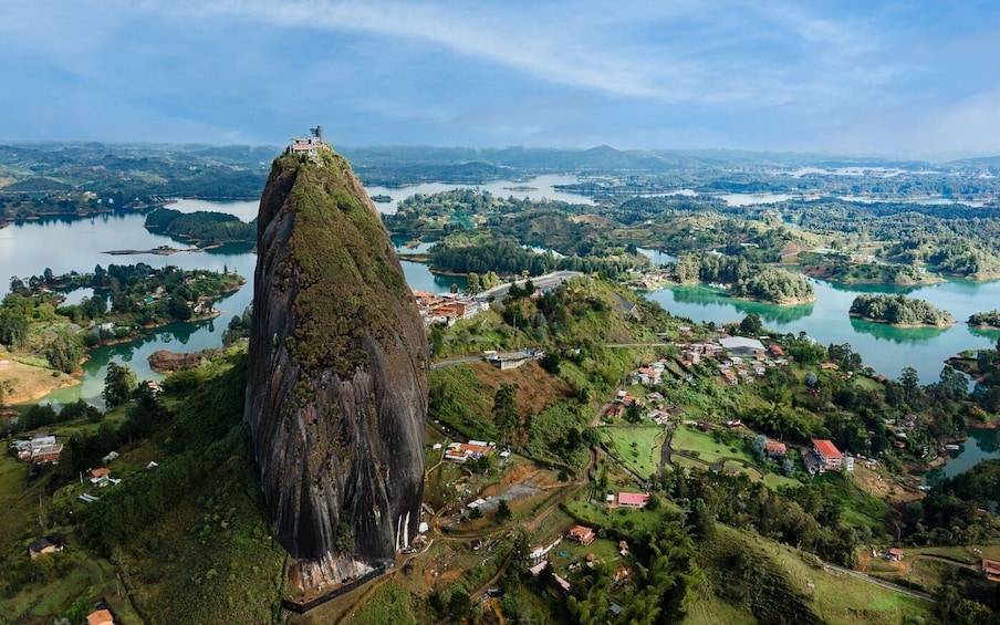 From Medellin: Guatape Day Trip