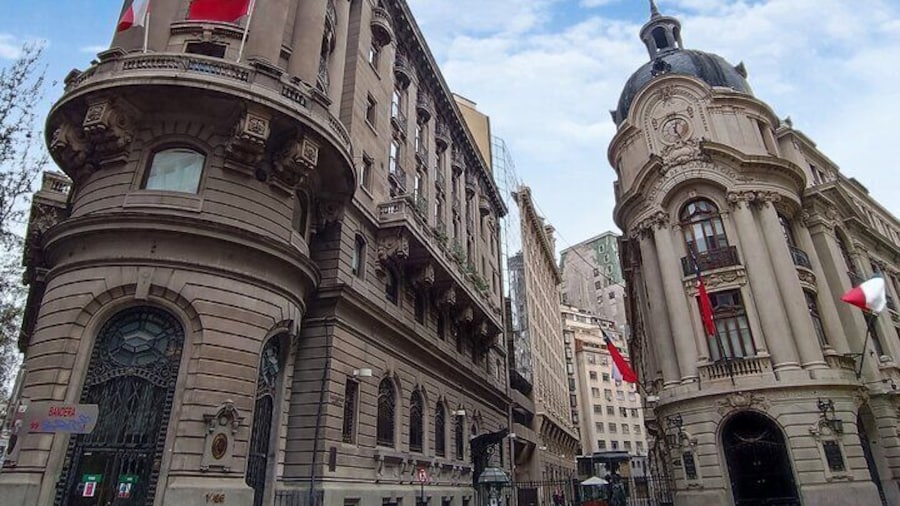 The best walking tour in Santiago de Chile
