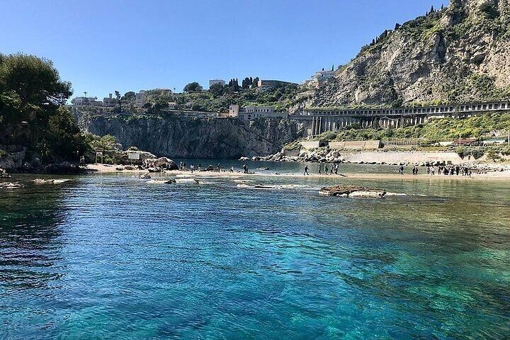 2023 2-Hours Excursion to the Blue Grotto of Taormina in Isola Bella