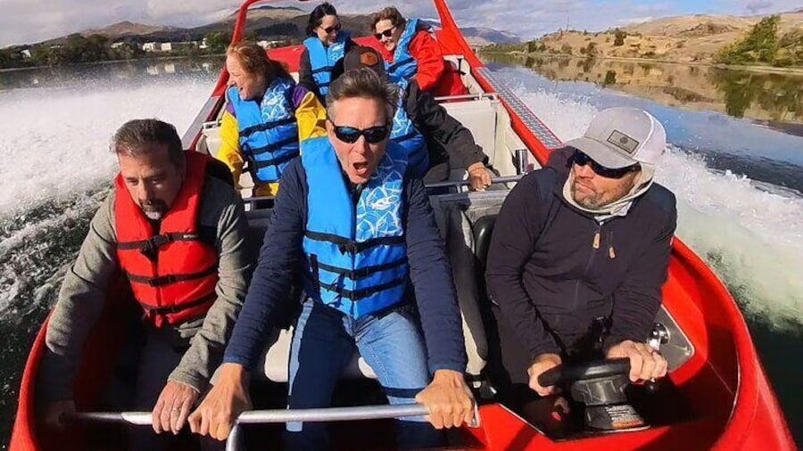 15 Mile Adventure Boat Ride