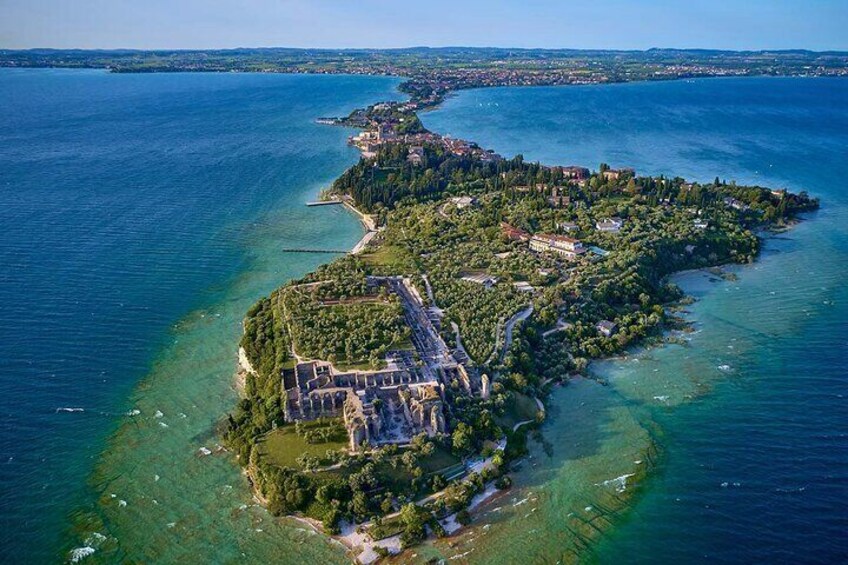 4-Hour Boat Tour on Lake Garda from Lazise