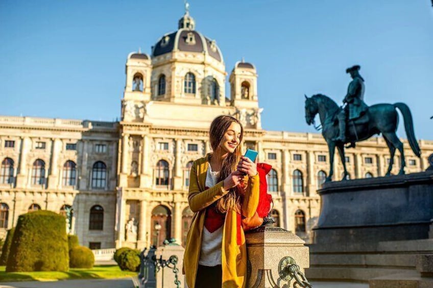 Munich to Vienna Private Full-Day Tour with Private Transfers