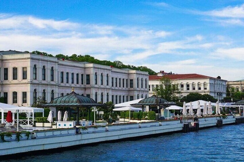 4-Hour Bosphorus Morning Guided Cruise