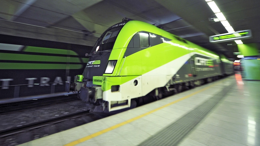 Train Transfer - Vienna Airport - Wien-Mitte Train Station