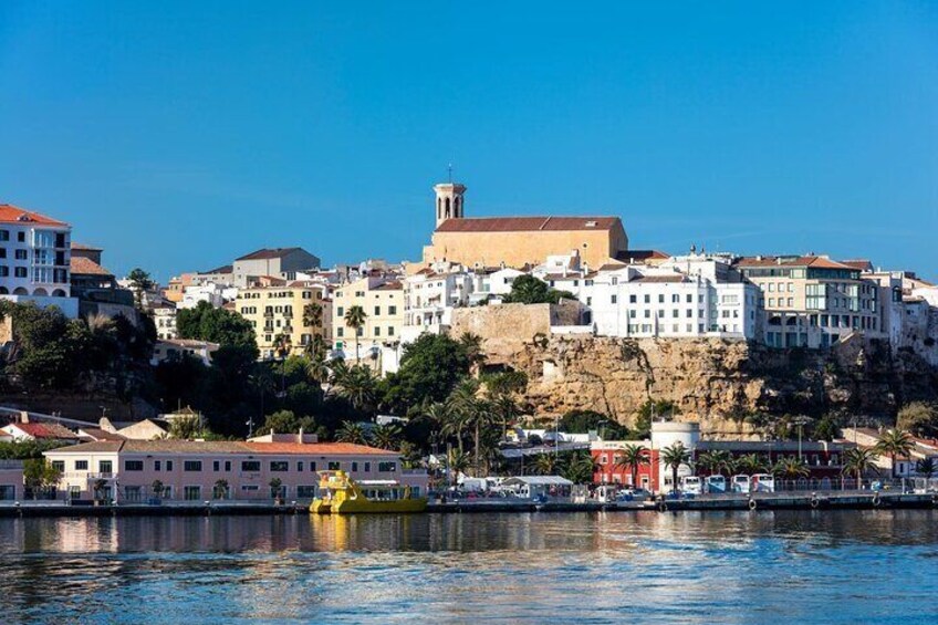 4 Hour Mahon Harbour Boat Tour with Local Farmers’ Market