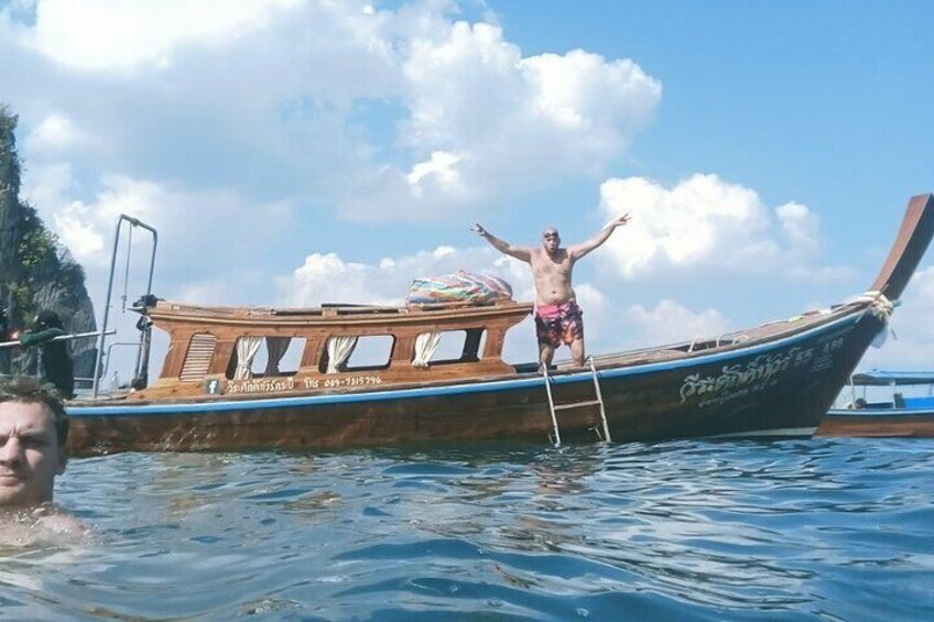 Private Railay and 4 Island Tour by Longtail Boat