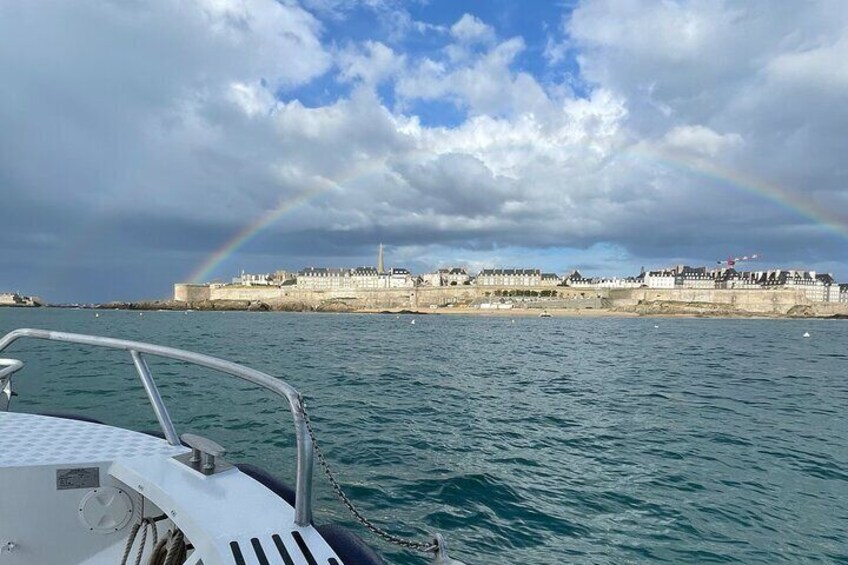 Sea trip to Saint-Malo Cultural boat trip