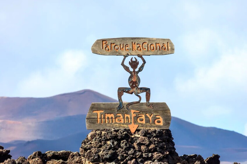 Timanfaya Volcanic Tour