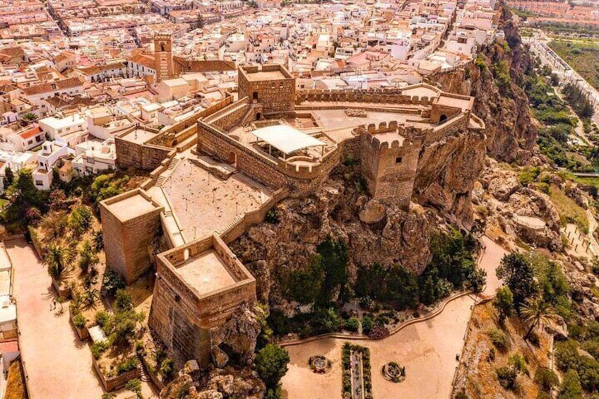 Salobreña Castle (10th century)