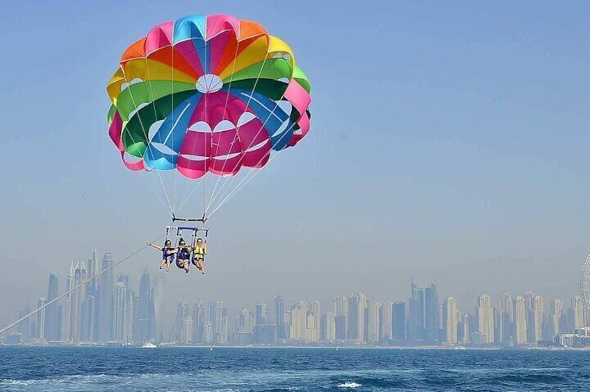 Dubai Parasailing