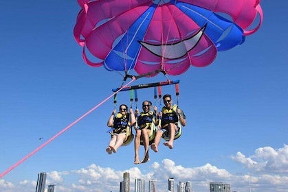 Parachute ascensionnel à Dubaï