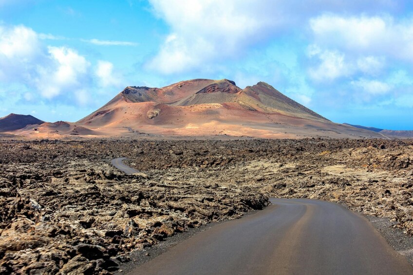 Lanzarote Tour with Timanfaya National Park and El Golfo