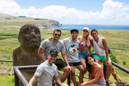 Two days of Full Day Tour of Rapa Nui + Sunrise in Tongariki