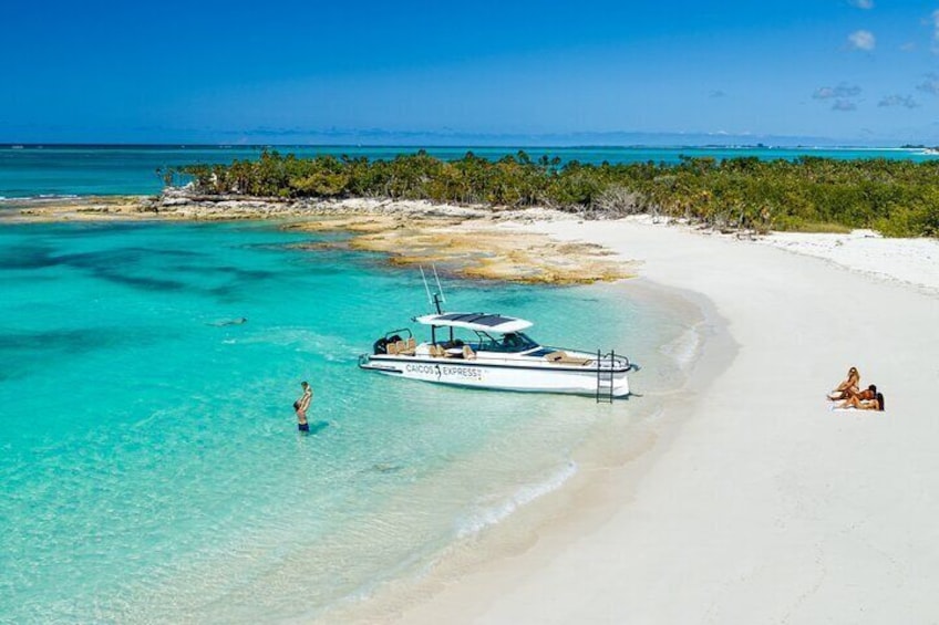 Half Day Private Luxury Axopar Charter in Turks & Caicos