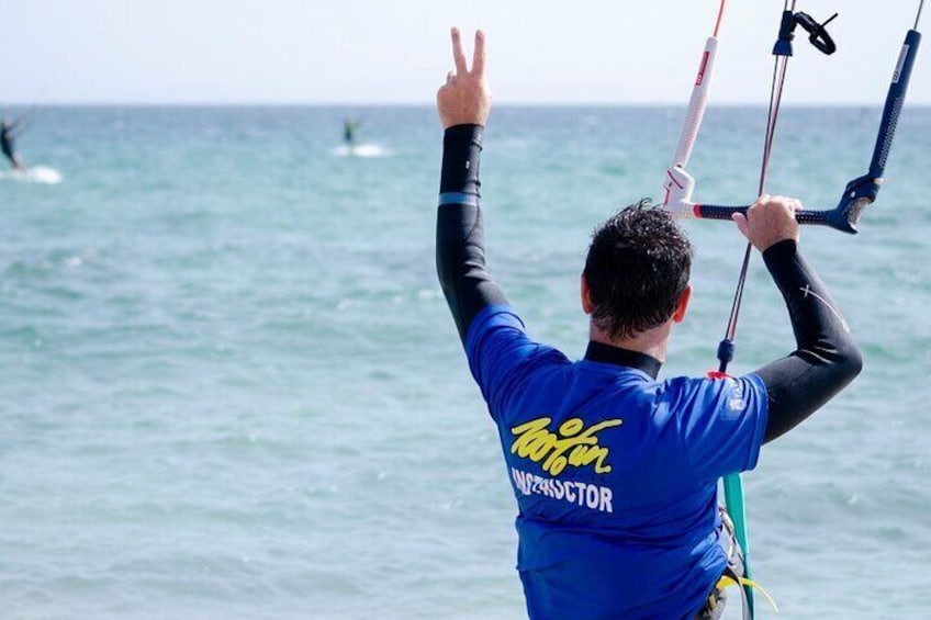 Private Kitesurf lessons. Semi-Private Kitesurfing lessons. Fee.