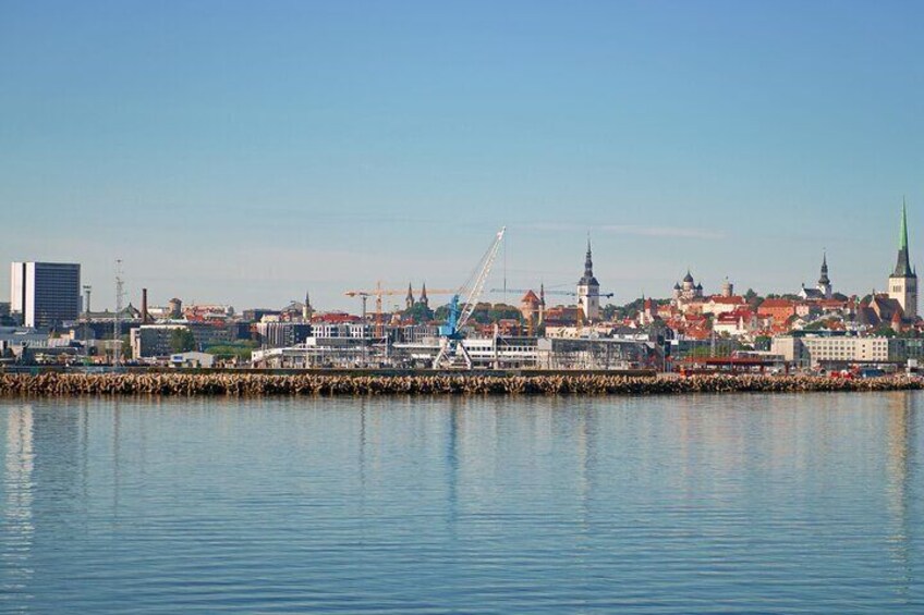 Private Guided Walking Tour in Helsinki