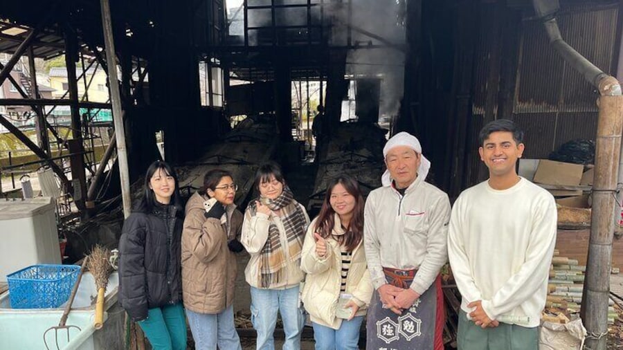 Become a local! A Walking Tour of Beppu’s Arts, Crafts & Onsen