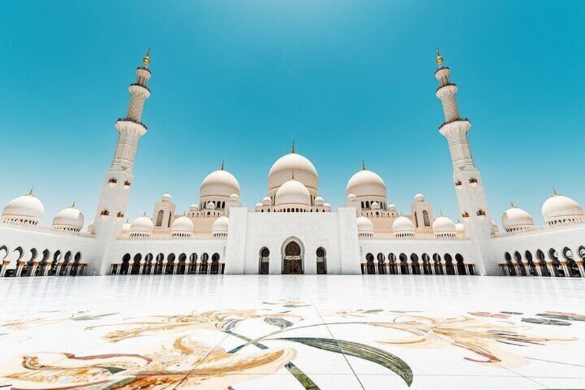 Iconic silhouette: The majestic Sheikh Zayed Mosque standing tall against the sky