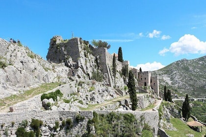 Klis Fortress Half-Day Guided Tour with Lunch from Split