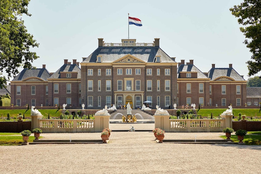 Picture 15 for Activity Apeldoorn: Het Loo Palace Entry Ticket
