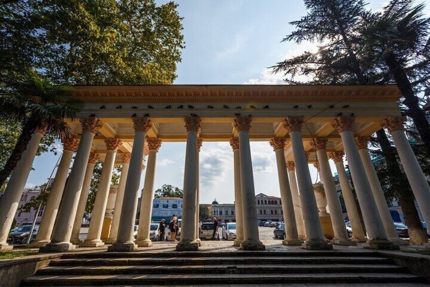 1-Hour Kutaisi Guided Walking Tour