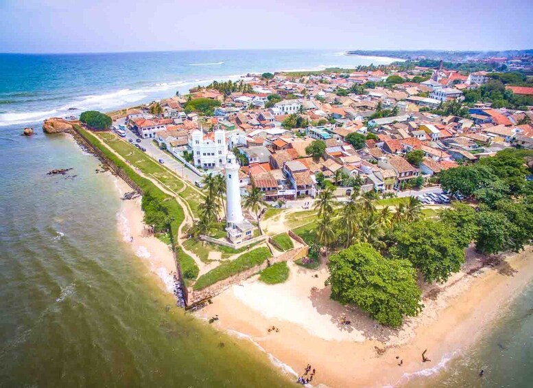 City & Fort Cycling tour in Galle