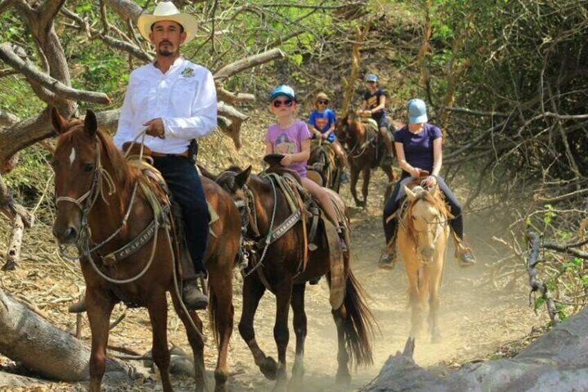 Special FullDay: ATV + Horses + 1Km Zipline + Transportation from Mexico City