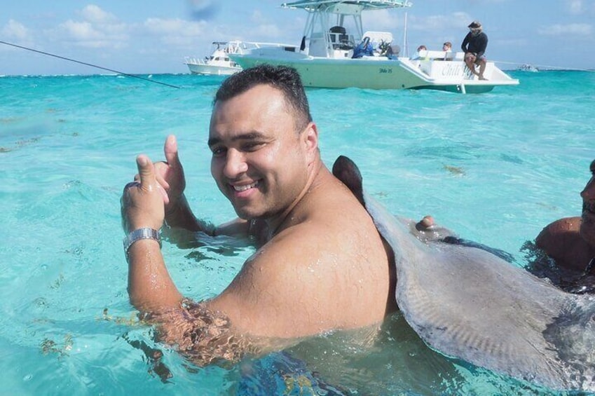 Half-Day Private Charters Stingray City in Cayman Islands
