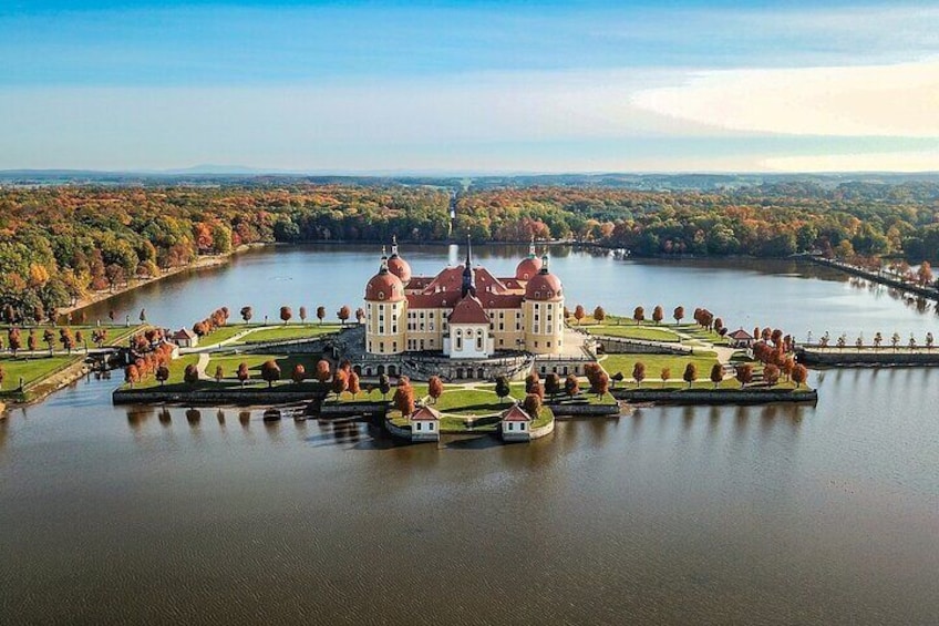 Self guided Private Day Trip From Berlin to Moritzburg to Dresden