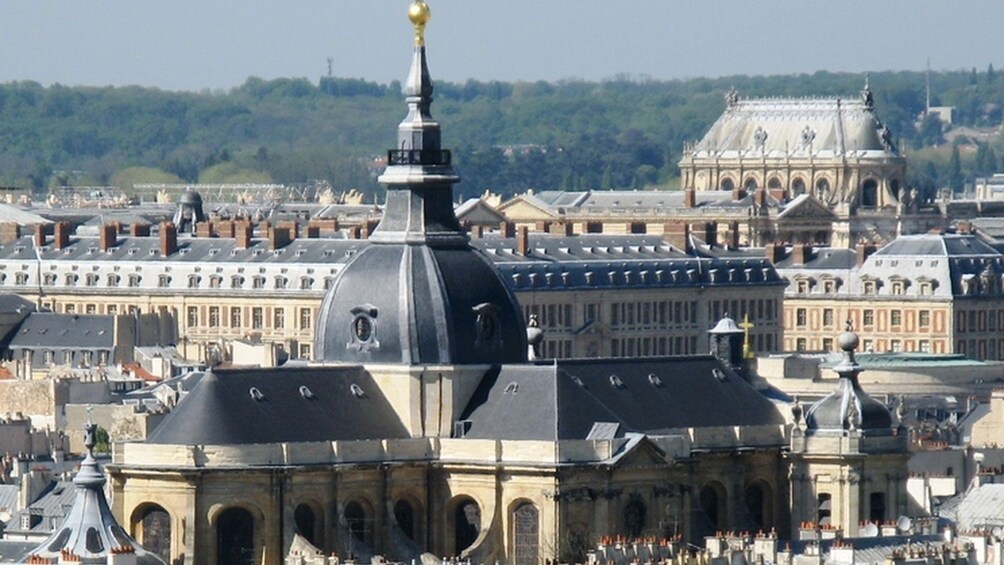 Ville de Versailles In-App Audio Tour: The Surroundings of the Great Palace