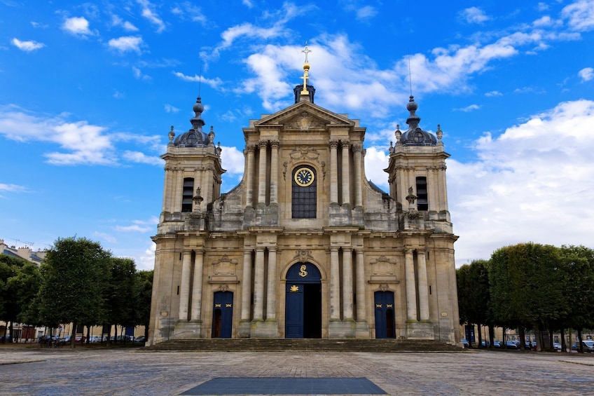 Ville de Versailles In-App Audio Tour: The Surroundings of the Great Palace