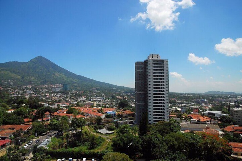 3-Hour Private Guided Tour in San Salvador