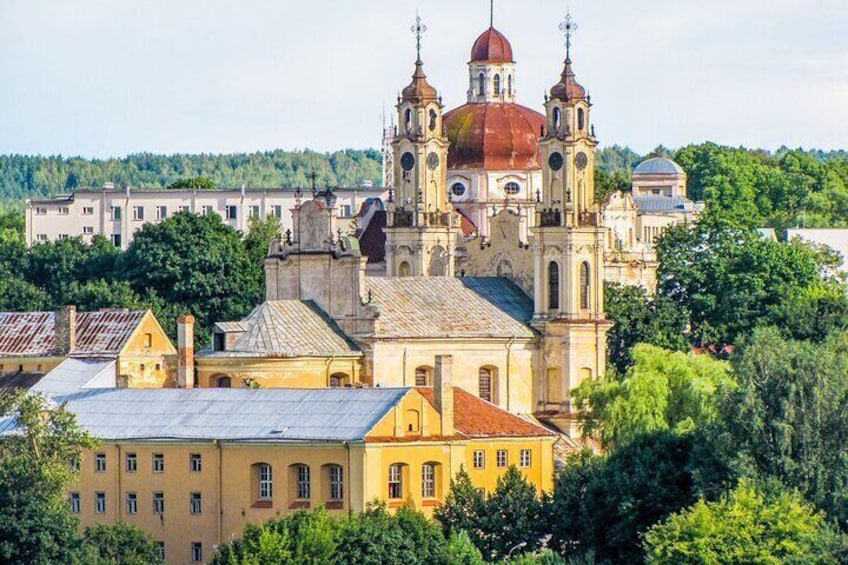 Private Custom Walking Tour with a Local Guide in Vilnius