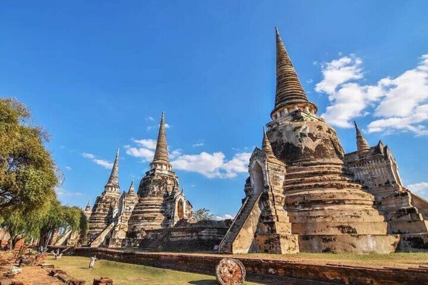 Ayutthaya Day Tour with Bang Pa-In & Ayutthaya Island Boat Trip 