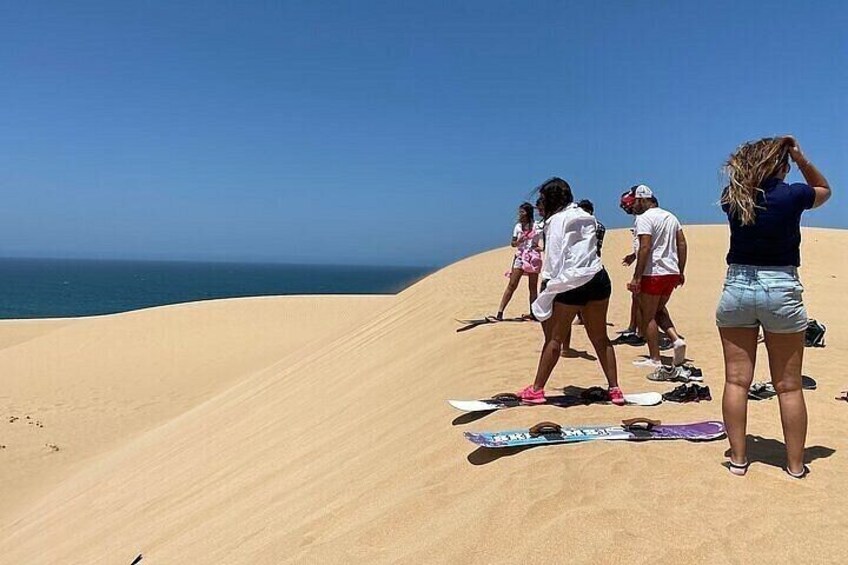 Small-Group Sandboarding in Agadir 