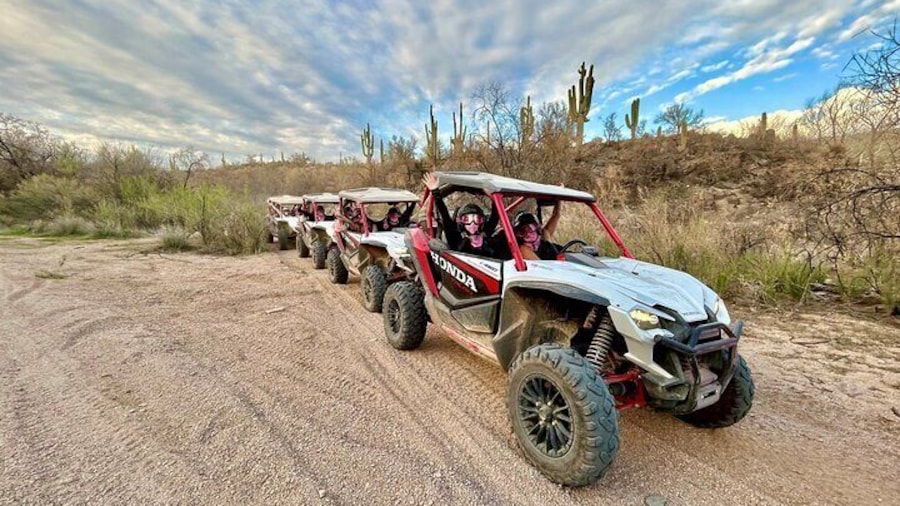 Desert Off-Road UTV Tour, 2 hours, 2 people per vehicle