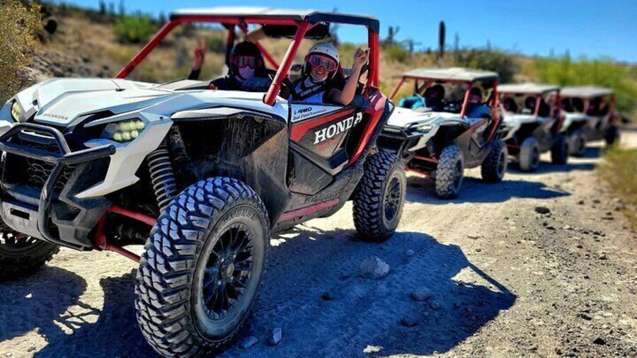 Desert Off-Road UTV Tour, 2 hours, 2 people per vehicle
