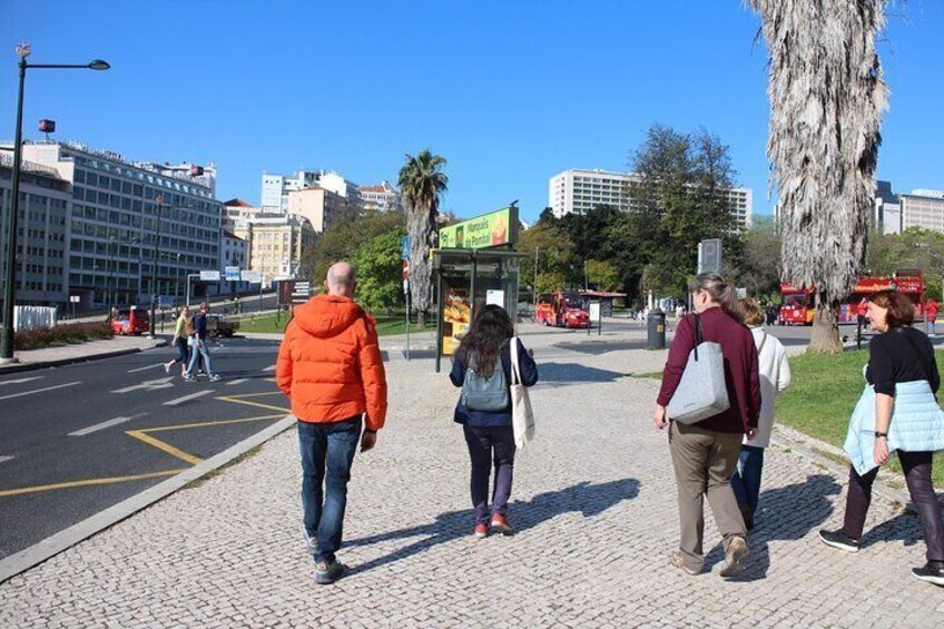 3-Hour Second World War Refugees and Spies Walking Tour in Lisbon