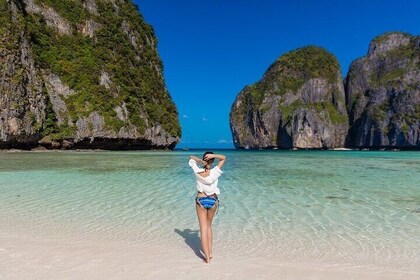 Phuket Phi Phi Island and Khai Island Snorkelling Tour with Lunch