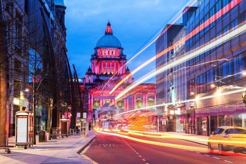 Private Guided Walking Tour in Belfast