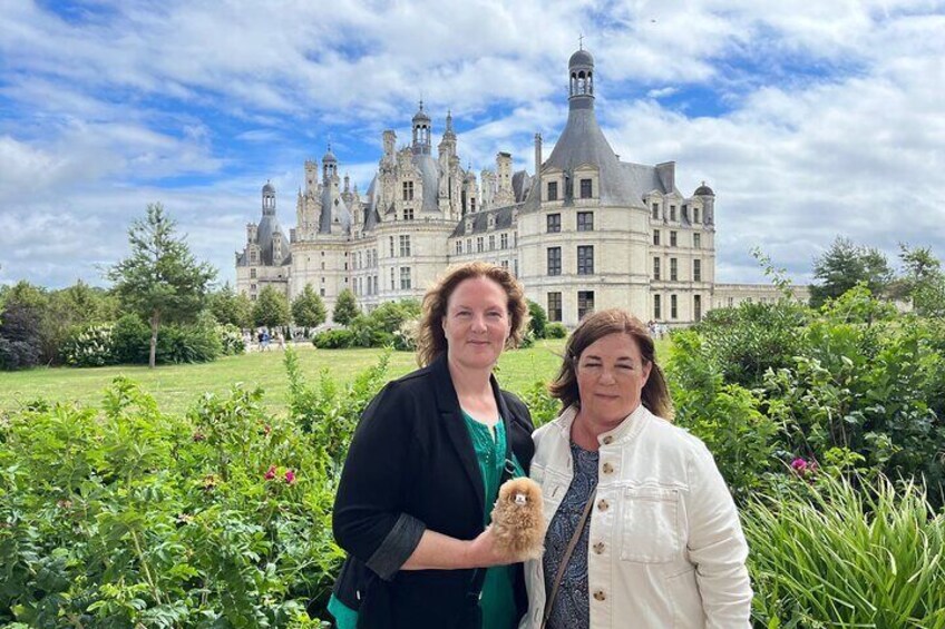 2-Day Private Guided Tour in Loire Valley Castles & Wine Tasting